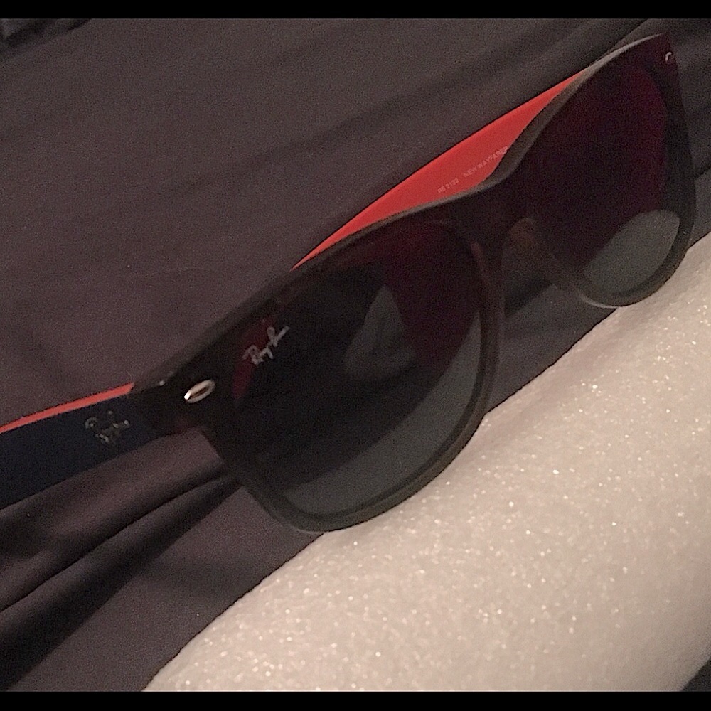 RayBan New Wayfarer Sunglasses